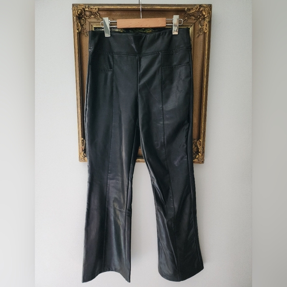 Badgley Mischka 4-way stretch faux leather pants - Picture 2 of 7